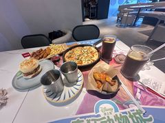 -必胜客(周浦万达店)
