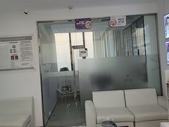 -恒伦口腔(泰享里门诊部)