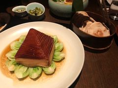金牌扣肉-湖滨28中餐厅·西湖宴·杭州君悦酒店