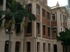 -香港大学