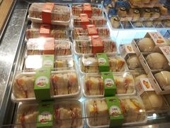 零售区-面包新语(无锡M会员店)