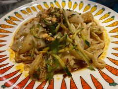 -一个勺子新疆锡伯主题私房菜(红墙巷49号院店)