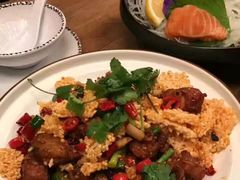 香辣锅巴仔排-爱啤精酿·民谣酒馆(滨江店)