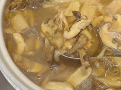 -黔蘑菇四季餐厅(观山湖店)