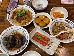 -黑白电视长沙小吃(悦汇城店)