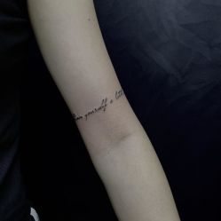 -木子·纹身店TATTOO穿孔·洗纹身