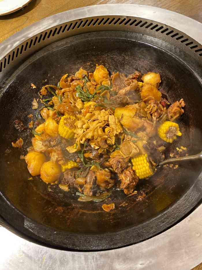 家天下柴火地锅鸡(富奥店)-"今天带着几个朋友来到了位于长春市世光路