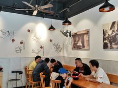 大堂-梦花街馄饨店(中华苑店)