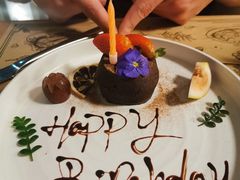 -Mark&Mars Restaurant