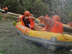 -雅鲁激流探险漂流