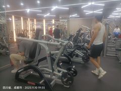 -美航国际健身(北京华联店)