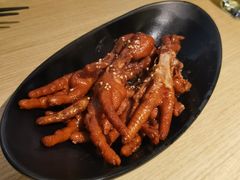 连骨头都不剩的鸡爪-佬肥猫(周浦万达店)