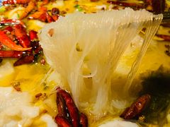 -桂二老坛酸菜鱼(三街两巷店)