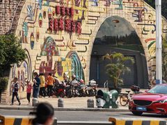 -顺德大良半月城游乐场