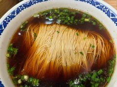 红汤银丝面-新万鑫银丝面·非遗无锡味(惠山古镇店)