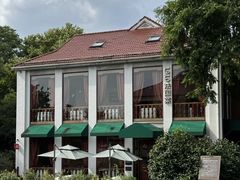 -橘洲1910花园江景西餐厅