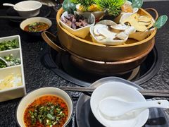 -一善菌·云南菌汤·云南菜(银泰城店)