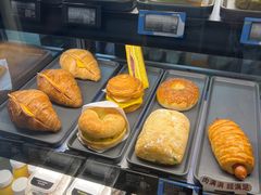 -星巴克(汾阳路店)