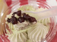 -红宝石·鲜奶小方·海派西点房(南丹店)
