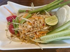 -Dang restaurant (patong phuket)