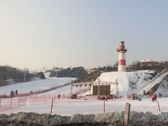 -蓟洲国际滑雪场