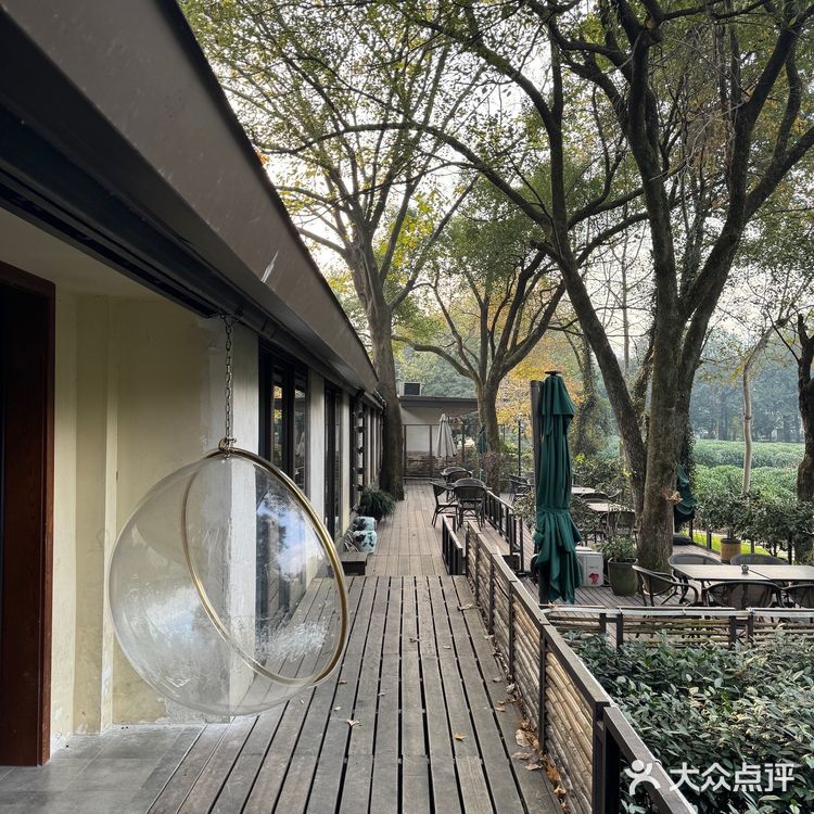 杭州西湖下午茶的小确幸喔[爱心][爱心]