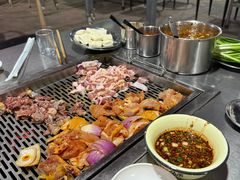 -黑妹冕宁火盆烧烤(西昌店)