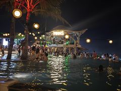 -FINNS Beach Club