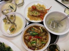 -鑫悦楼煎蟹·16年海鲜大排档