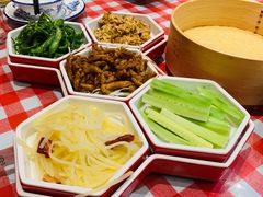 -老郑家东北春饼(龙悦居店)