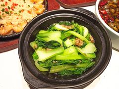 油渣烧青菜-卯时·龙光雅宴·精致锡帮菜(惠山古镇店)