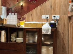 -玛格萝妮比萨屋(陆家浜路店)