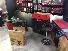 -ROG玩家国度(美罗城店)