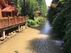 -上海怡沁园度假酒店
