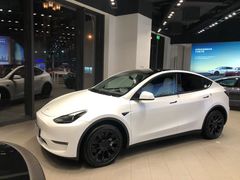 -TESLA 特斯拉(上海太古汇体验店)