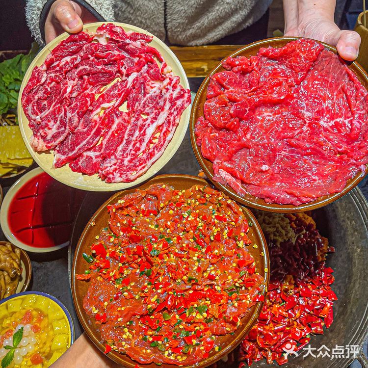 重庆火锅内卷之王🔥脆波波草莓冰淇淋巨好吃