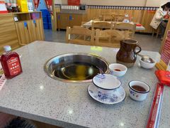 -阿婆情腊排骨火锅(金虹路店)