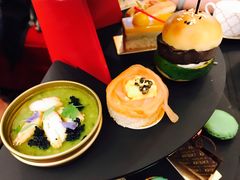 -Salon de The de Joel Robuchon(外滩18号店)