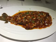 武昌鱼-黄鹤楼湖北特色菜(高碑店)