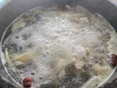 -墨脱石锅椰子鸡•海鲜糟粕醋(榆亚路店)