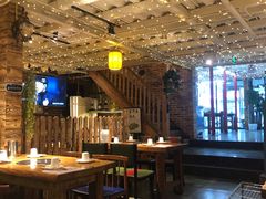 大堂-三个大叔东北烧烤·砂锅菜(西三旗店)