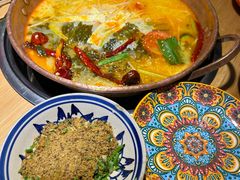 -洱火云南酸菜牛肉火锅(石景山当代商城店)