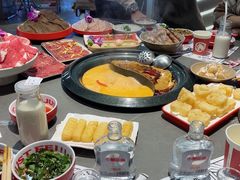 -生活如沸·顺德水牛奶火锅(大学路店)