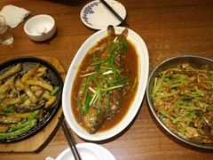 -鑫小城故事·砂锅·排骨藕汤(兴业路店)