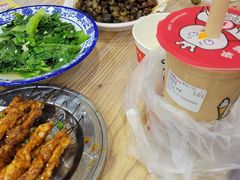 -江城燕子大排档(江汉路步行街店)