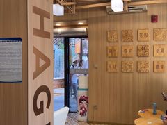 -霸王茶姬(南强街店)