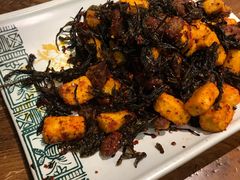 普洱茶炒爆浆豆腐-云海肴·汽锅鸡·云南菜(美罗城店)