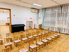 -红黄蓝幼儿园(颐东苑店)