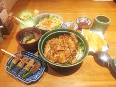 照烧鸡排饭-一心创作料理屋(经开万达店)