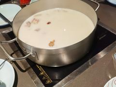 -捞王锅物料理(上海世茂广场店)